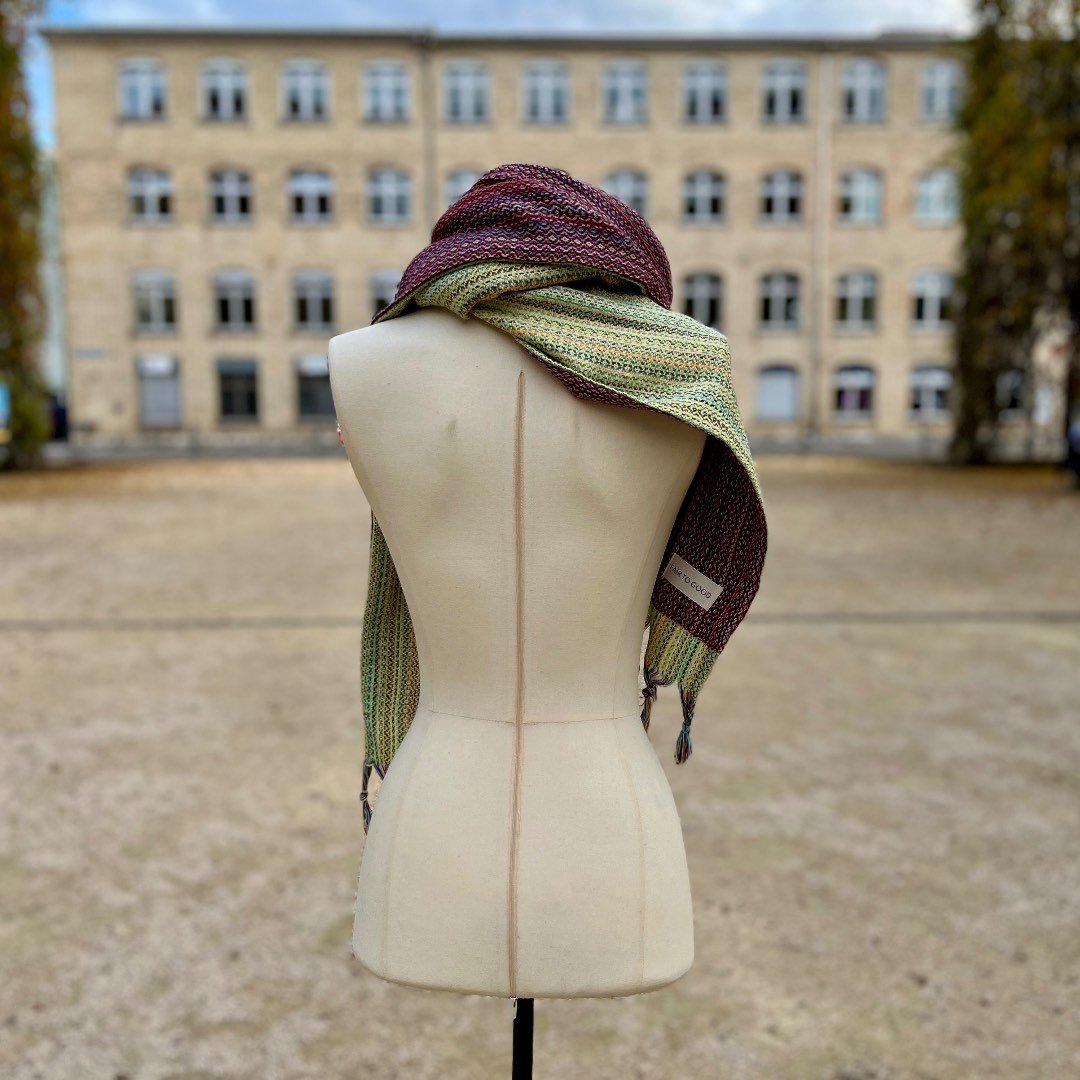 Second image of Scarf No 12